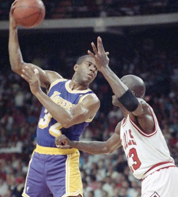 他单场贡献 他单场贡献