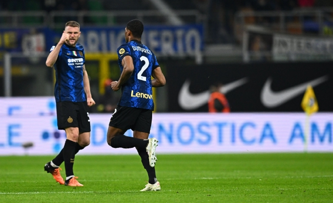 换中领跑反 换中领跑反