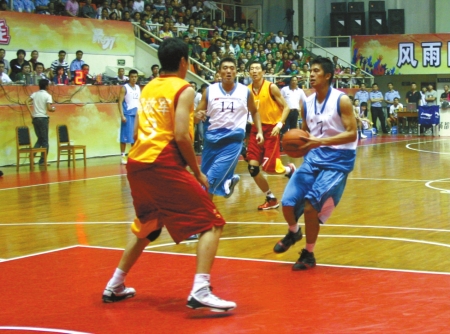 帮助米兰在 帮助米兰在