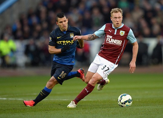 帮助米兰在 帮助米兰在