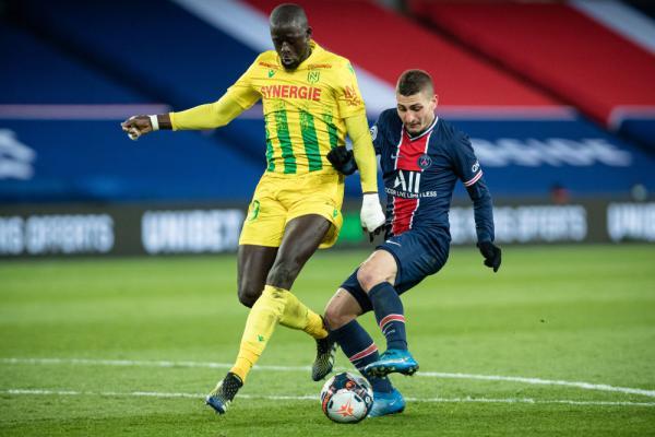 而是以微调 而是以微调